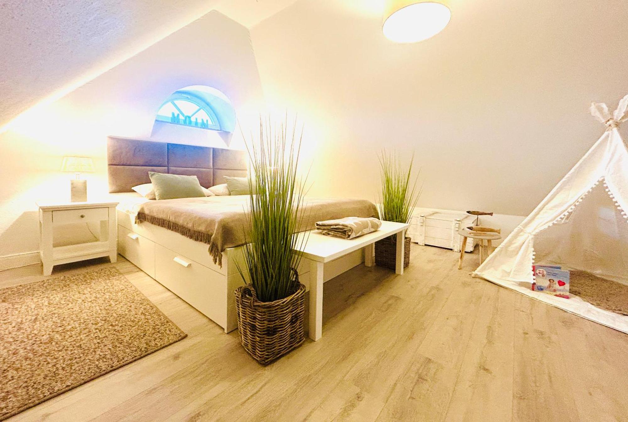 Ferienwohnung Schwalbe Wieck/Darss Exterior foto
